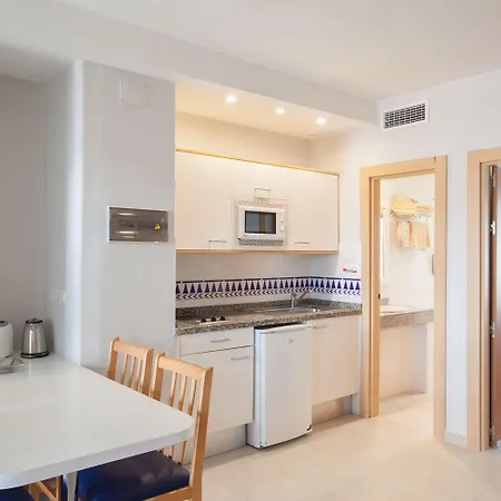 Grupotel Cinco Plazas アパート