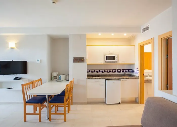 Grupotel Cinco Plazas Apartmán *