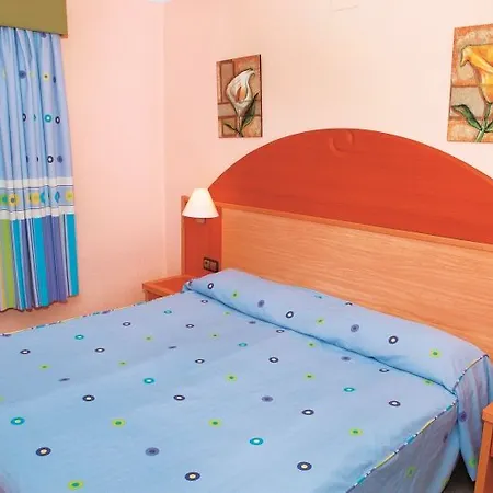 Grupotel Cinco Plazas Apartmán *