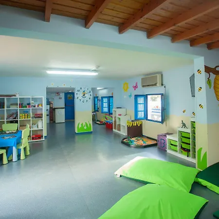 Grupotel Cinco Plazas Апартаменты *