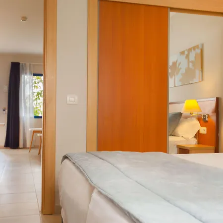 Grupotel Cinco Plazas Апартаменты *